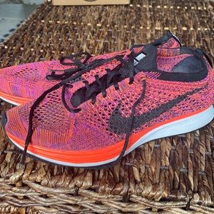 Nike Flyknit Racer- M7